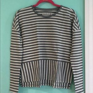 Abercrombie & Fitch Long Sleeve